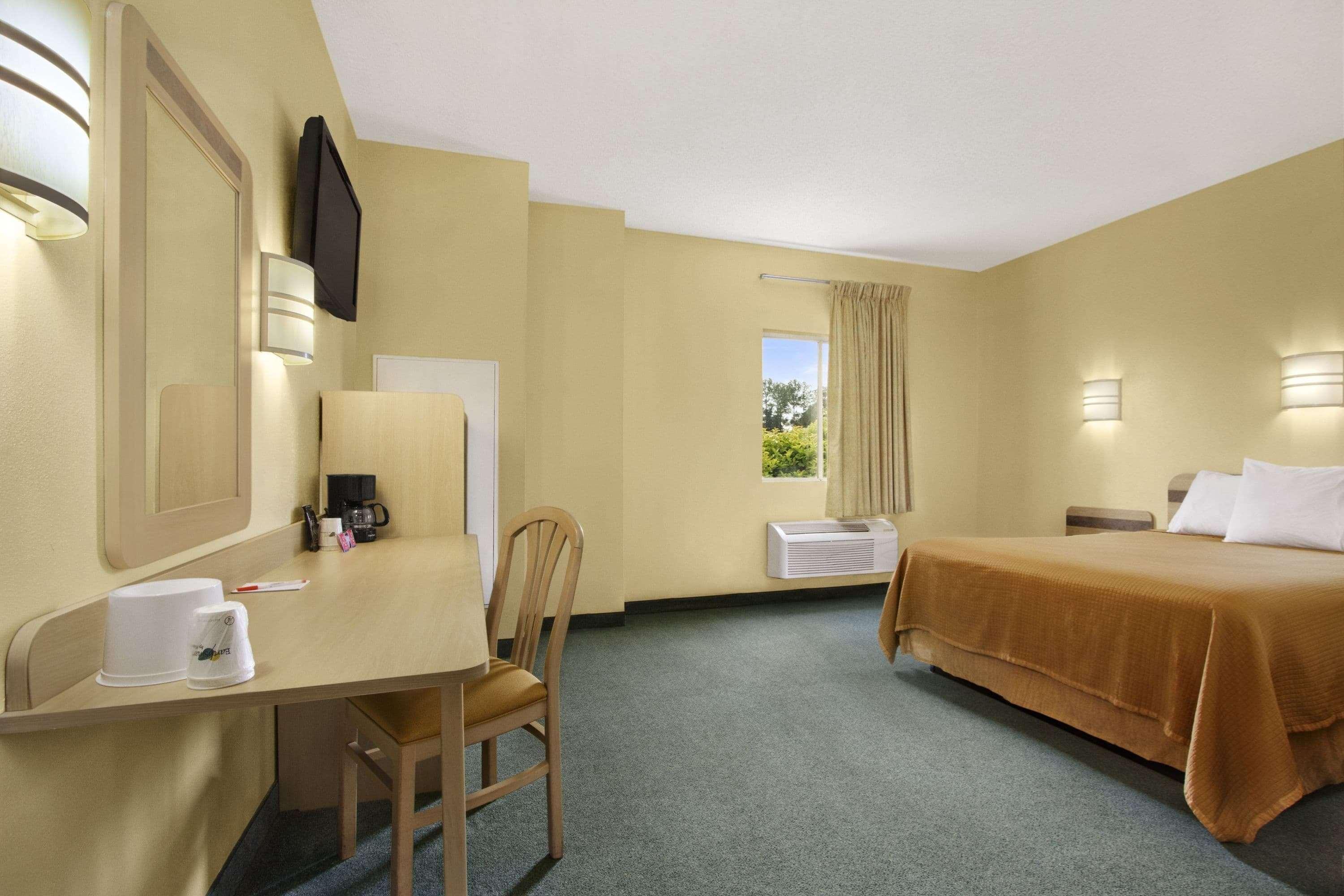 Howard Johnson By Wyndham Tifton Ga I-75 Екстер'єр фото