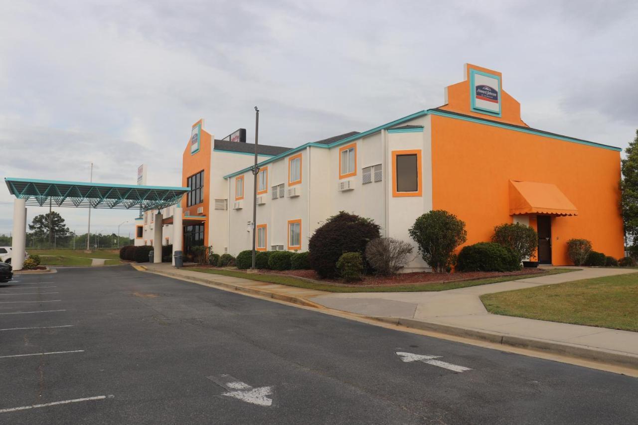 Howard Johnson By Wyndham Tifton Ga I-75 Екстер'єр фото