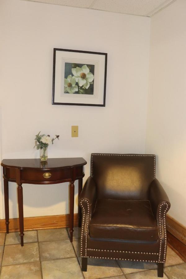 Howard Johnson By Wyndham Tifton Ga I-75 Екстер'єр фото