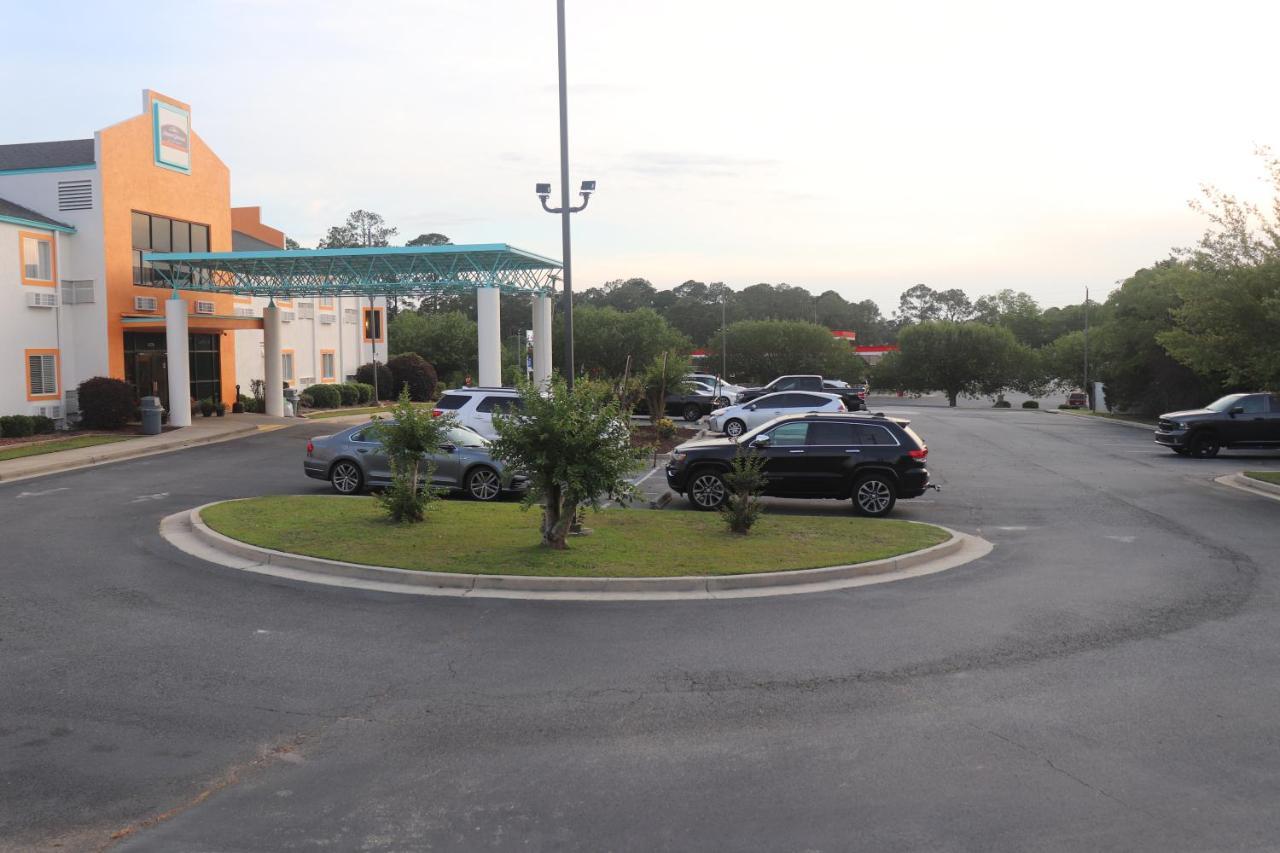 Howard Johnson By Wyndham Tifton Ga I-75 Екстер'єр фото